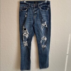 Judy blue Distressed Boyfriend fit jeans